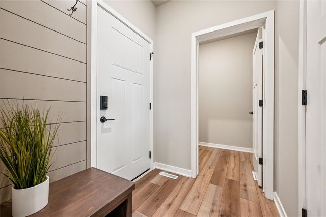 721 Chamberlin Lane, North Liberty, IA 52317