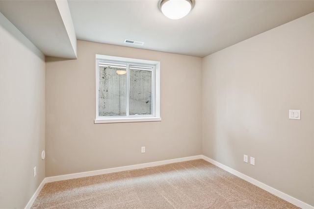 721 Chamberlin Lane, North Liberty, IA 52317