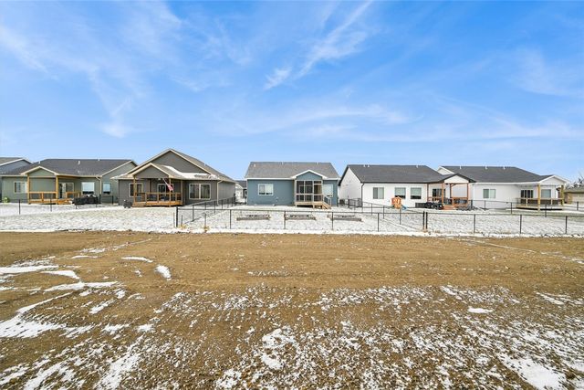 721 Chamberlin Lane, North Liberty, IA 52317