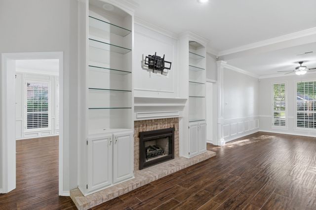 5017 River Bluff Drive, Fort Worth, TX 76132