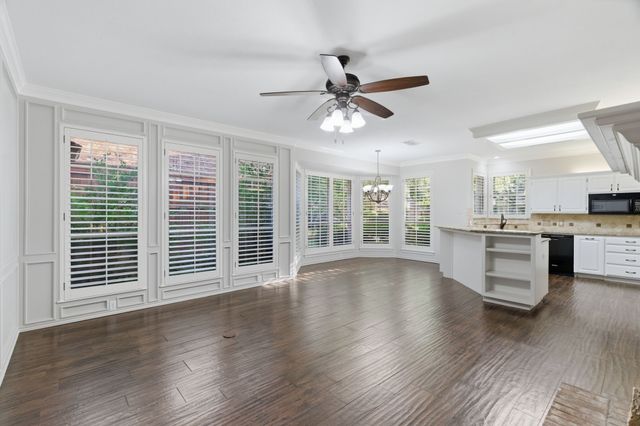 5017 River Bluff Drive, Fort Worth, TX 76132