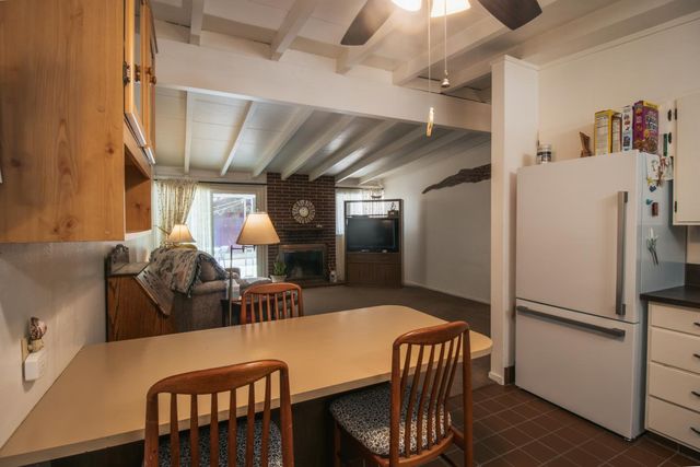 543 Hardy Dr, West Sacramento, CA 95605