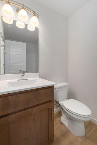 5801 S Cloverdale Lane, Battlefield, MO 65619