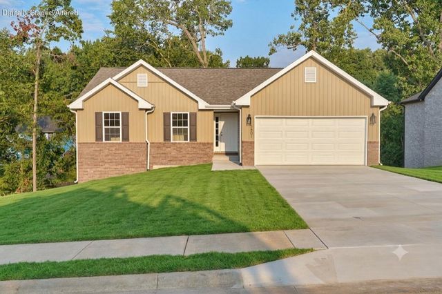 5801 S Cloverdale Lane, Battlefield, MO 65619