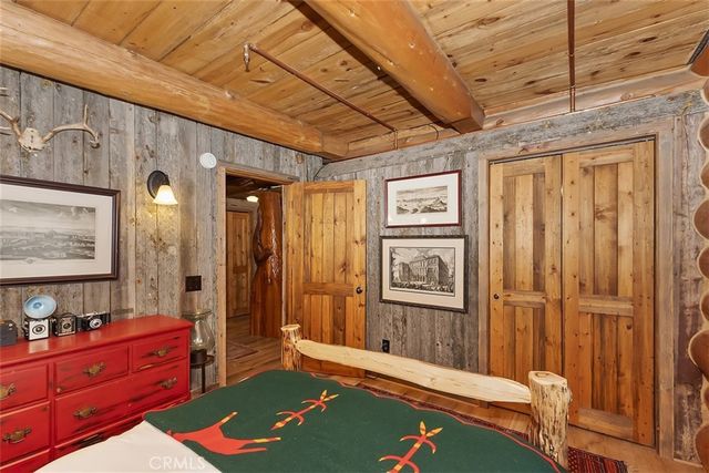 29632 Hook Creek Road, Cedar Glen, CA 92321