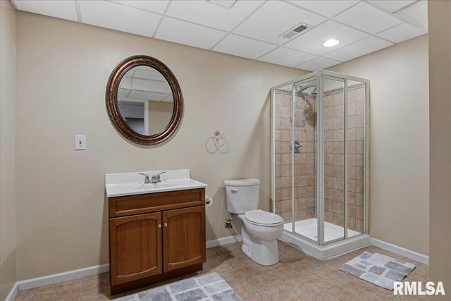 512 E SPRUCE Street, Chatham, IL 62629