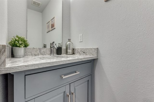 4338 Hartford Street 10, Dallas, TX 75219