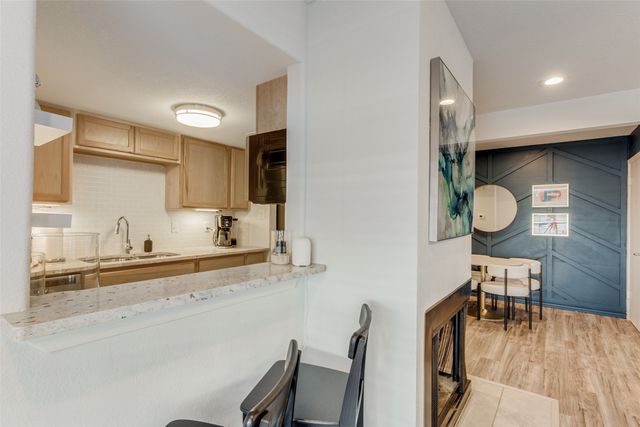 4338 Hartford Street 10, Dallas, TX 75219