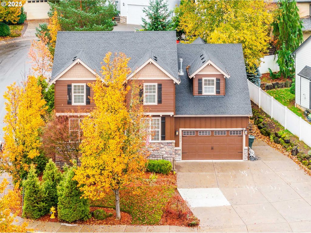 4054 FOREST VIEW Dr, Washougal, WA 98671