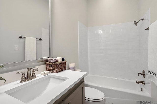 225 Queens Way, Thibodaux, LA 70301