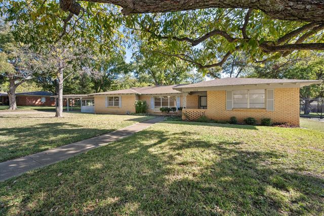 4316 Ashmore Drive, North Richland Hills, TX 76180