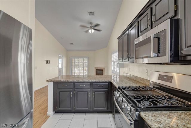 855 North Stephanie Street 614, Henderson, NV 89014