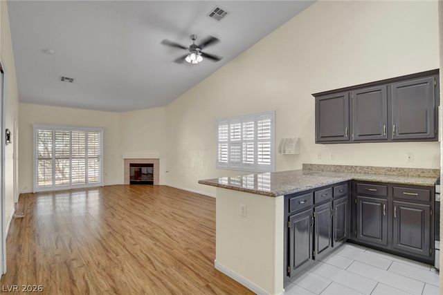855 North Stephanie Street 614, Henderson, NV 89014