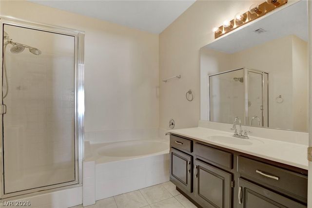 855 North Stephanie Street 614, Henderson, NV 89014