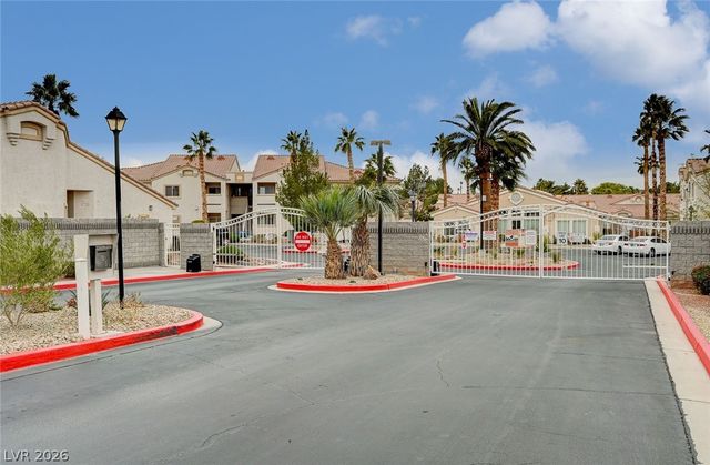 855 North Stephanie Street 614, Henderson, NV 89014