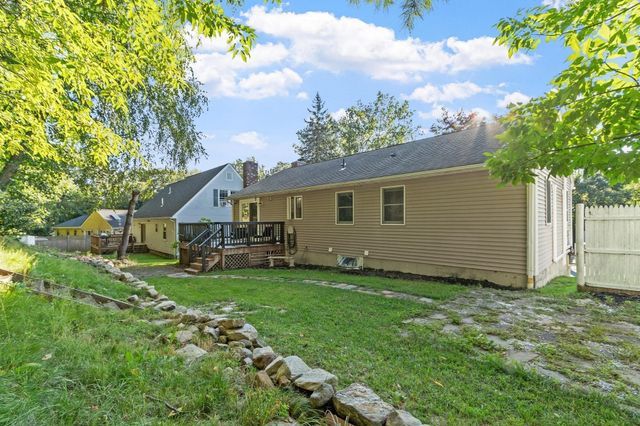 77 Darnell Road, Worcester, MA 01606