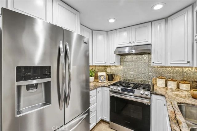 24 Encinitas Court, Laguna Beach, CA 92651