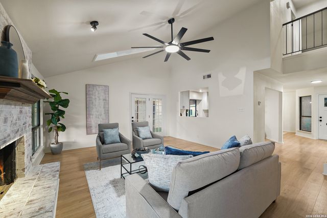 4367 Hilton Head St, San Antonio, TX 78217