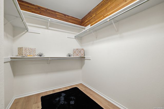 4367 Hilton Head St, San Antonio, TX 78217