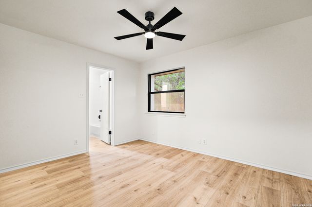 4367 Hilton Head St, San Antonio, TX 78217