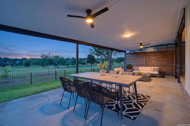 4367 Hilton Head St, San Antonio, TX 78217