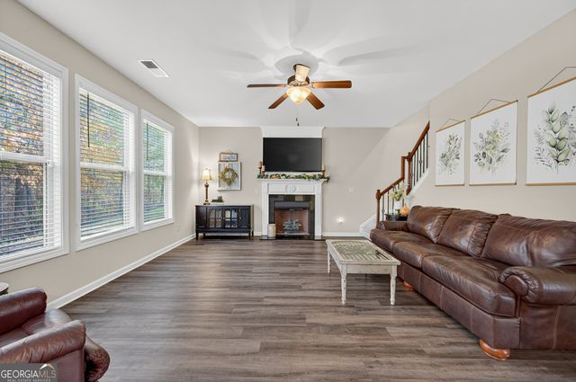 4993 Glencliff Drive, Sugar Hill, GA 30518