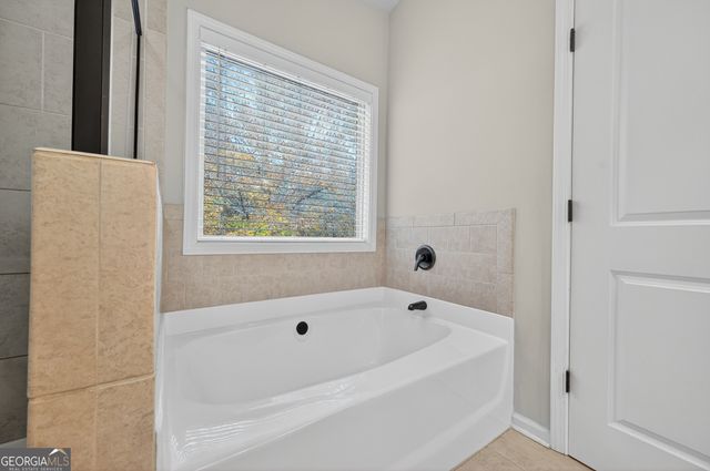 4993 Glencliff Drive, Sugar Hill, GA 30518