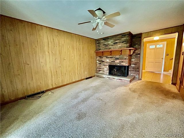 52 Dorset Drive, Lancaster, NY 14043