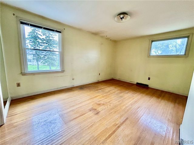52 Dorset Drive, Lancaster, NY 14043