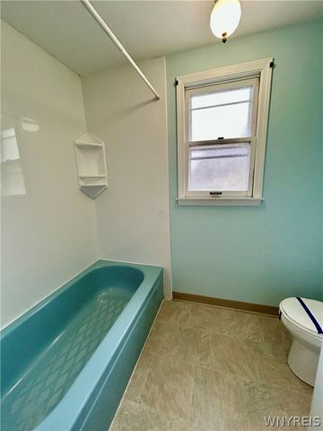52 Dorset Drive, Lancaster, NY 14043