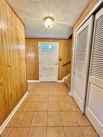 52 Dorset Drive, Lancaster, NY 14043