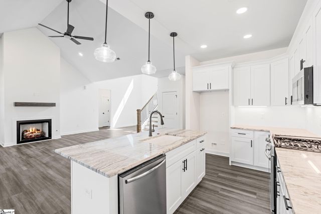 125 Wilbon Circle, Simpsonville, SC 29681