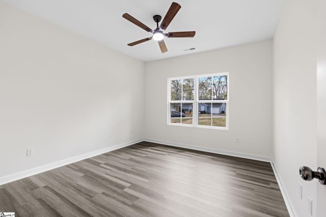 125 Wilbon Circle, Simpsonville, SC 29681