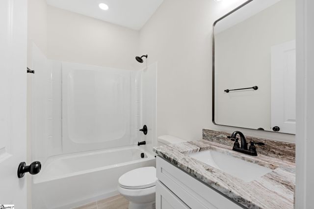 125 Wilbon Circle, Simpsonville, SC 29681