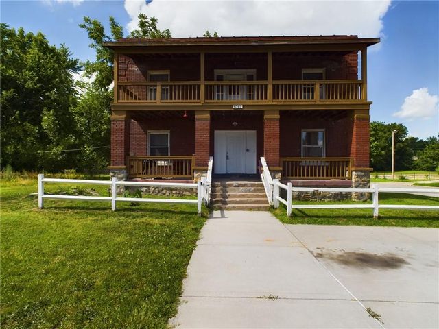 2416 E 22nd Street, Kansas City, MO 64127
