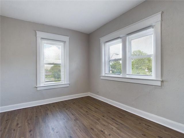 2416 E 22nd Street, Kansas City, MO 64127
