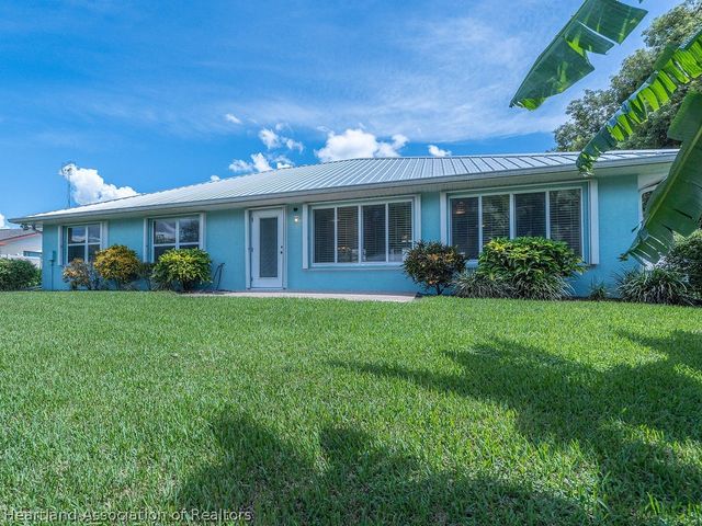 144 Citrus Road NE, Lake Placid, FL 33852