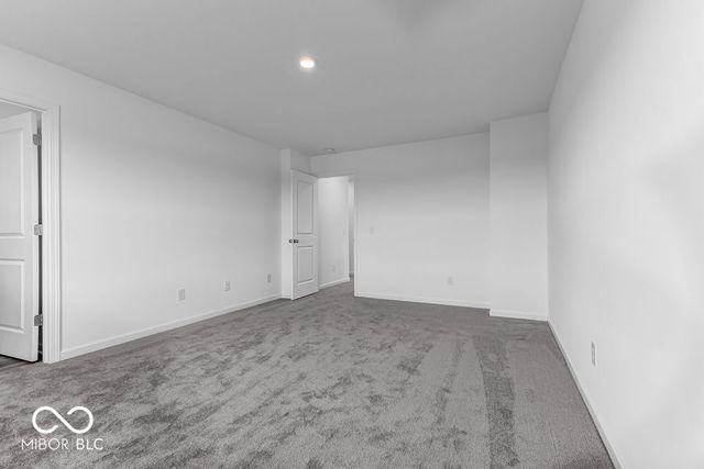 8726 Hollander Drive, Camby, IN 46113