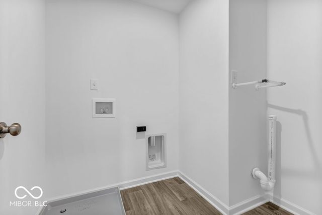 8726 Hollander Drive, Camby, IN 46113