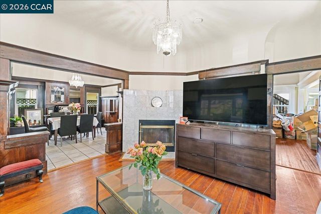 1625 Martin Luther King Jr Way, Berkeley, CA 94709