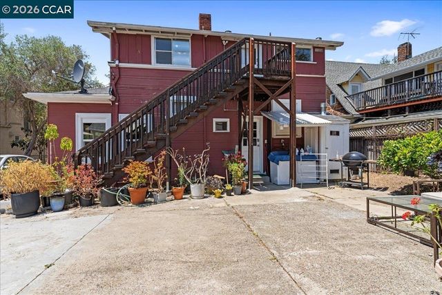 1625 Martin Luther King Jr Way, Berkeley, CA 94709