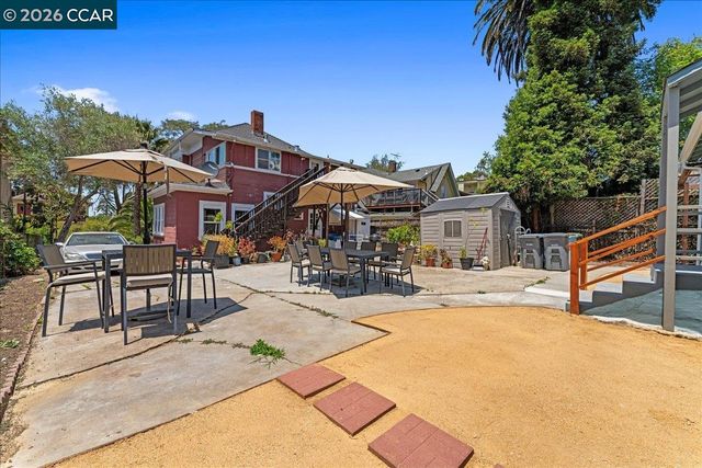 1625 Martin Luther King Jr Way, Berkeley, CA 94709