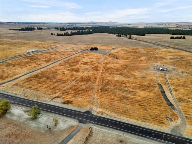 3612 S Brooks Rd, Medical Lake, WA 99022
