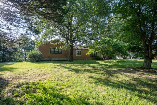 1030 Brow Road, Trenton, GA 30752