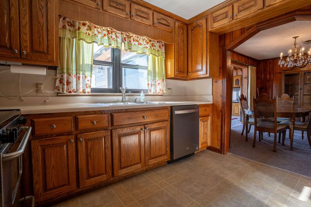 1030 Brow Road, Trenton, GA 30752