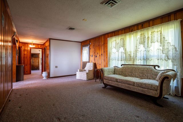 1030 Brow Road, Trenton, GA 30752