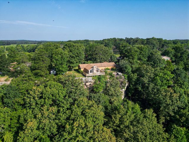 1030 Brow Road, Trenton, GA 30752