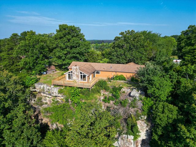 1030 Brow Road, Trenton, GA 30752