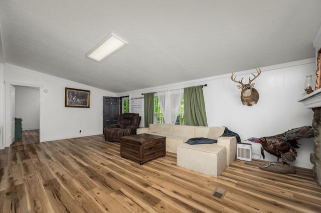291 Joe Hart Rd, Shelbyville, TN 37160