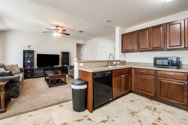 7813 Oak Garden Trail, Dallas, TX 75232